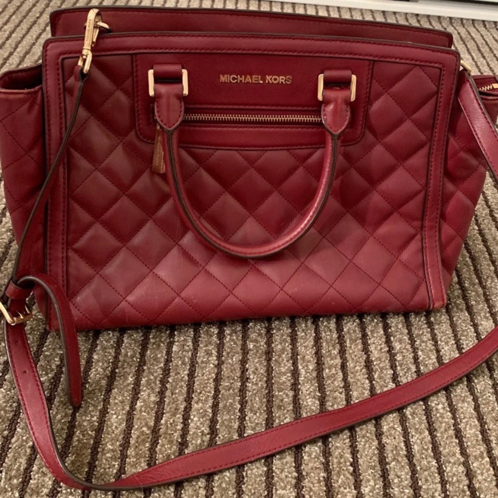 Michael Kors purse